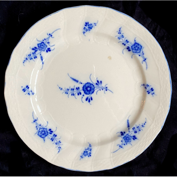 Blblomstret Stel - Svejfet Middagstallerken - 24,5 cm. - Villeroy &amp; Boch
