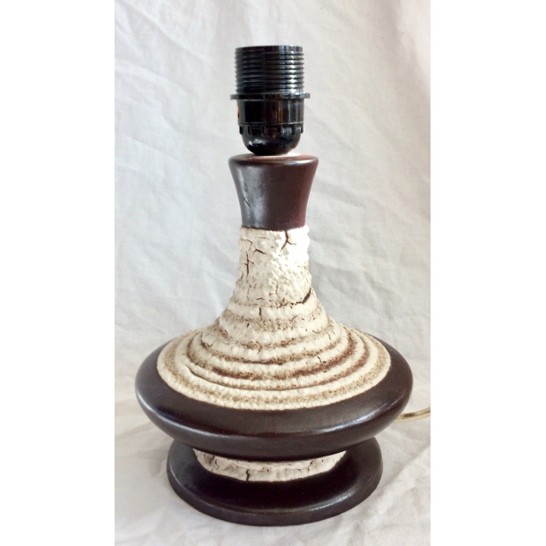 Retro Lampe - Bordlampe - Keramik - Brun &amp; Rhvid - 26 cm.