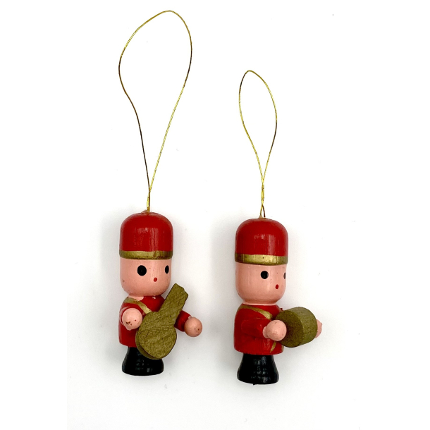 Retro Julepynt - Juleophng - Musik-Gardere - Malet Tr - Daells Varehus - St Af 2