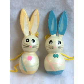 Retro Pskepynt - Pskeharer - Malet Tr - Lysegul & Lysebl Pastel - Daells Varehus - St Af 2