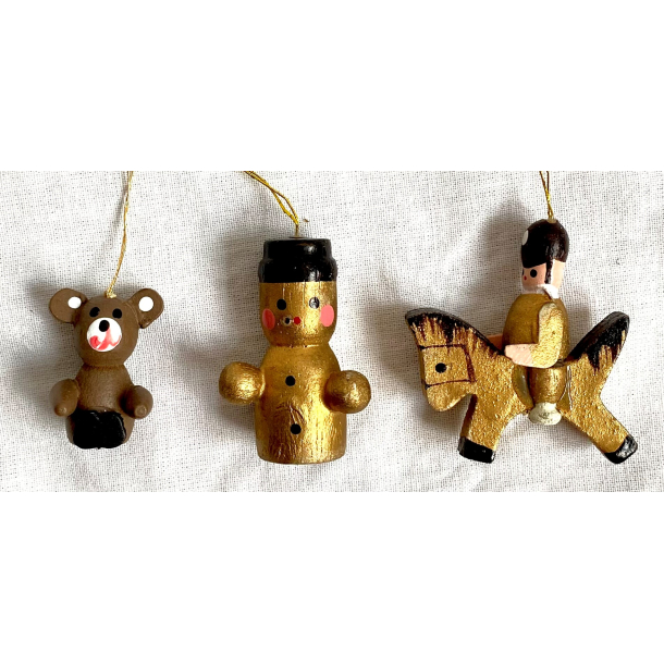 Retro Julepynt - Juleophng - Rytter, Snemand &amp; Bamse - Malet Tr - Daells Varehus - St Af 3