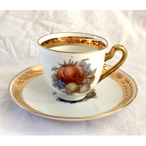 Frugt Stel - Guldbort - Kaffekop Nr. 9946 - Royal Copenhagen