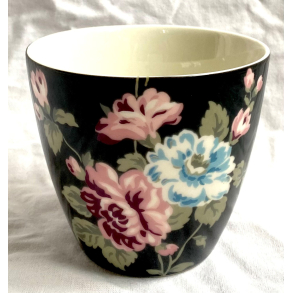 Greengate Lattekrus - Maude Dark Grey - 9 cm.