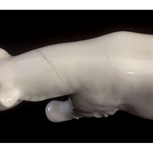 Isbjrn - Gende - Figur Nr. 320 - 18 cm. - Royal Copenhagen