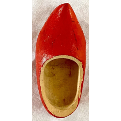 Gammel Juletrsko - Hndlavet Nisse-Trsko - Rd - 12 cm.