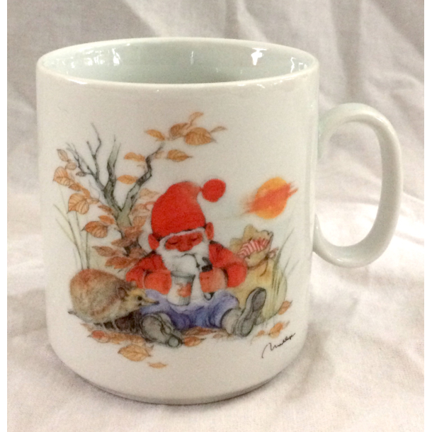 Mads Stage Julestel - Krus - Nisse Med Pindsvin - 9 cm.