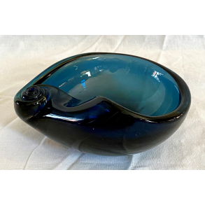 Skl - Musling - Mrkeblt Glas - 14 cm.