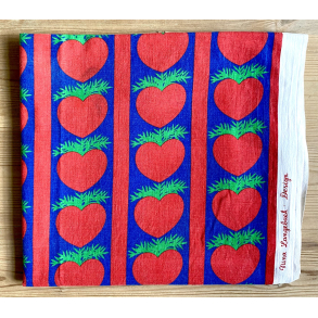 Retro Dug - Juledug - Hjerter & Julegran - 132 cm. - Nina Langebk Design