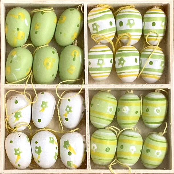 Gammeldags P�skepynt - P�ske�g - Hvid, Gr�n &amp; Gul - Malet Tr� - S�t Af 24