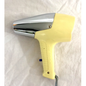 Retro Hrtrrer Nr. 835 - Lysegul - ABC - 18 cm.