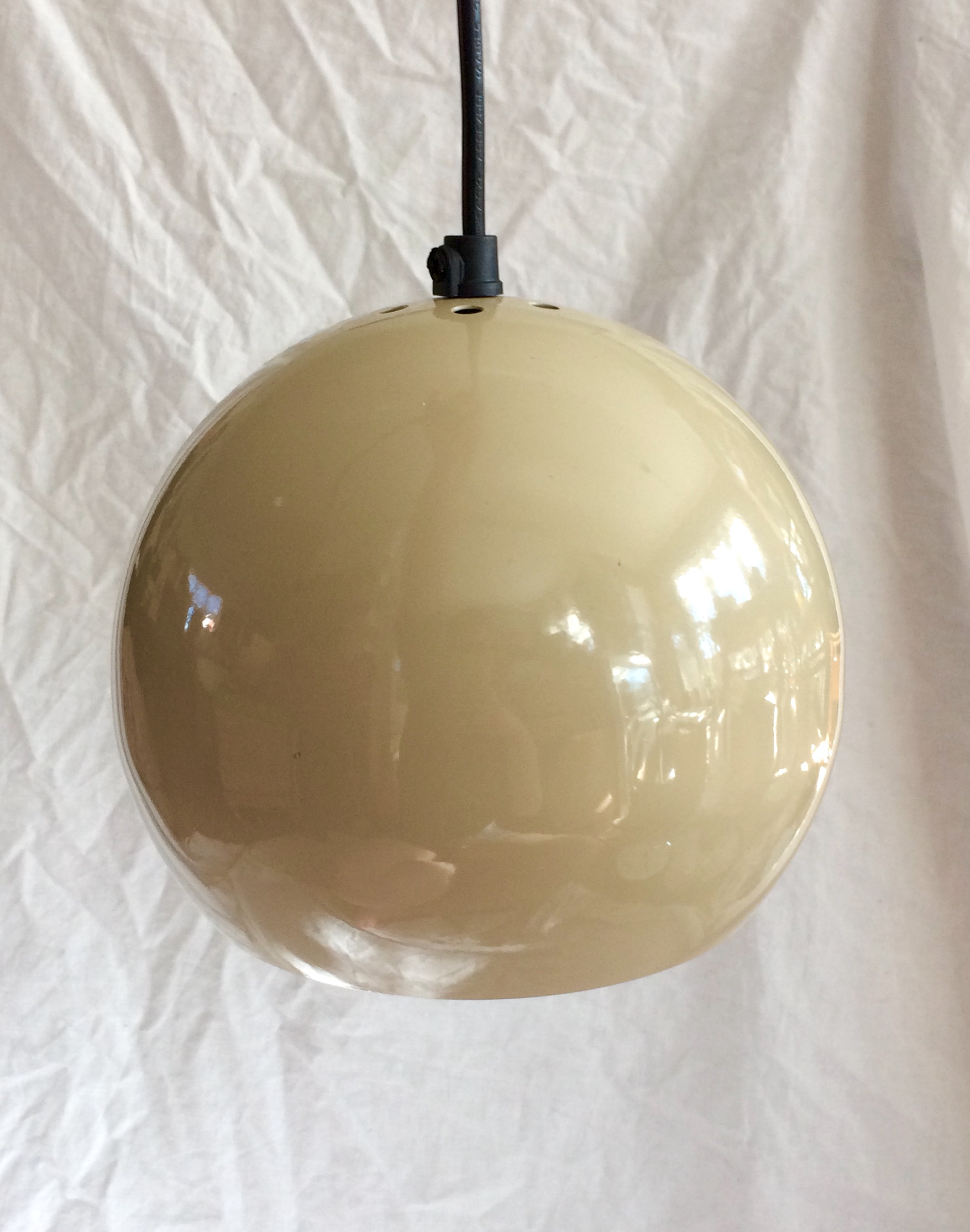 Sightseeing Bonde hydrogen Retro Lampe - Ball Pendel - Cremefarvet - 17 cm. - Belysning - Igen-brugsen